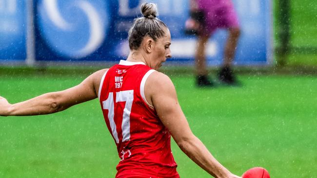 Stephanie O'Brien has been a standout for Waratah in the 2022-23 NTFL finals. Picture: Patch Clapp / AFLNT Media