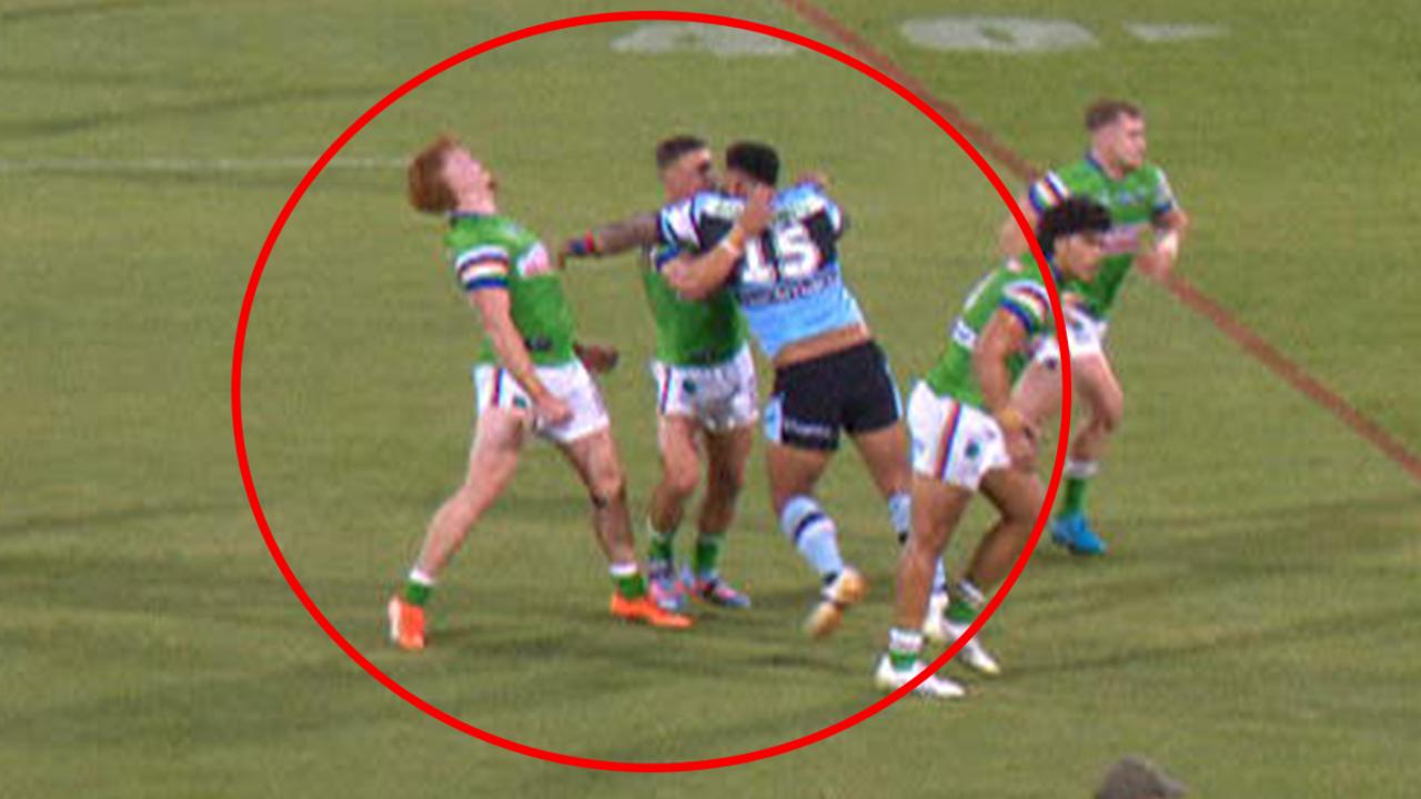 NRL 2023: Royce Hunt calls Corey Horsburgh a weak gutted dog, Cronulla  Sharks vs Canberra Raiders, video, news, round 27 matchup