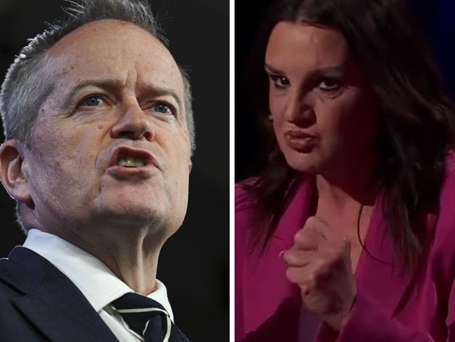 Jacqui Lambie has hit out at the Albanese government over cost of living pressures as Aussies struggle to buy milk and bread “under ten bucks”.The blow up came after an audience member at ABC’s Q+A on Monday night, Megan — a Canberra mother of three — asked  NDIS Minister Bill Shorten if the cost of living was affecting household budgets, and if government spending was preventing interest rates from dropping.Mr Shorten denied government spending was affecting households, replying “I don’t think it is”.