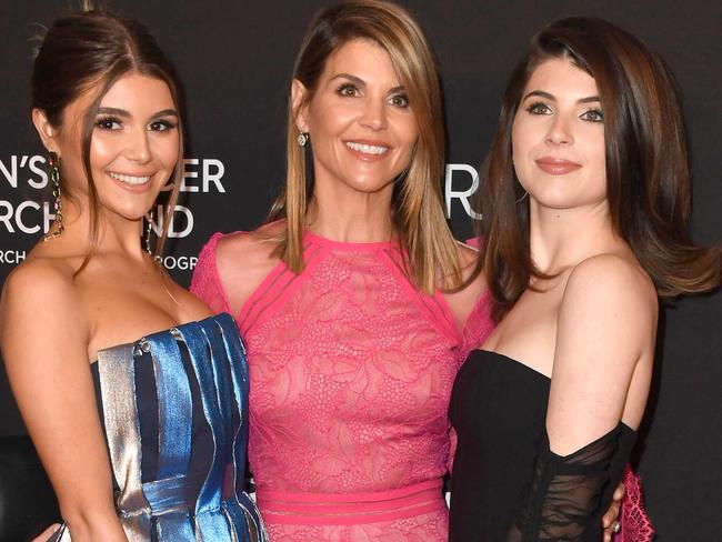 (L-R) Olivia Jade Giannulli, Lori Loughlin and Isabella Rose Giannulli. Picture: AFP