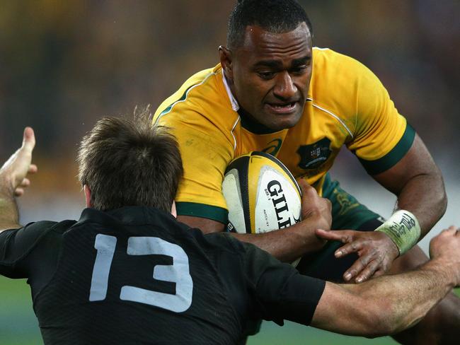 SYDNEY, AUSTRALIA - AUGUST 08: Tevita Kuridrani of the Wallabies is tackled by Conrad Smith of the All Blacks during The Rugby Championship match between the Australia Wallabies and the New Zealand All Blacks at ANZ Stadium on August 8, 2015 in Sydney, Australia. (Photo by Cameron Spencer/Getty Images)