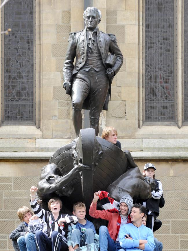 Existing statues of men, such as Matthew Flinders, won’t be torn down.