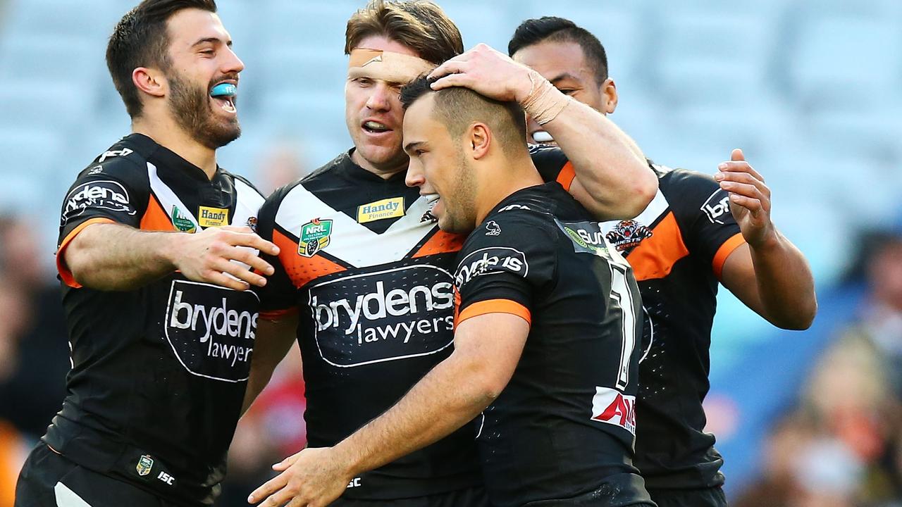 Robbie Farah set to be named for Tigers' crunch NRL game but unlikely to  play, NRL