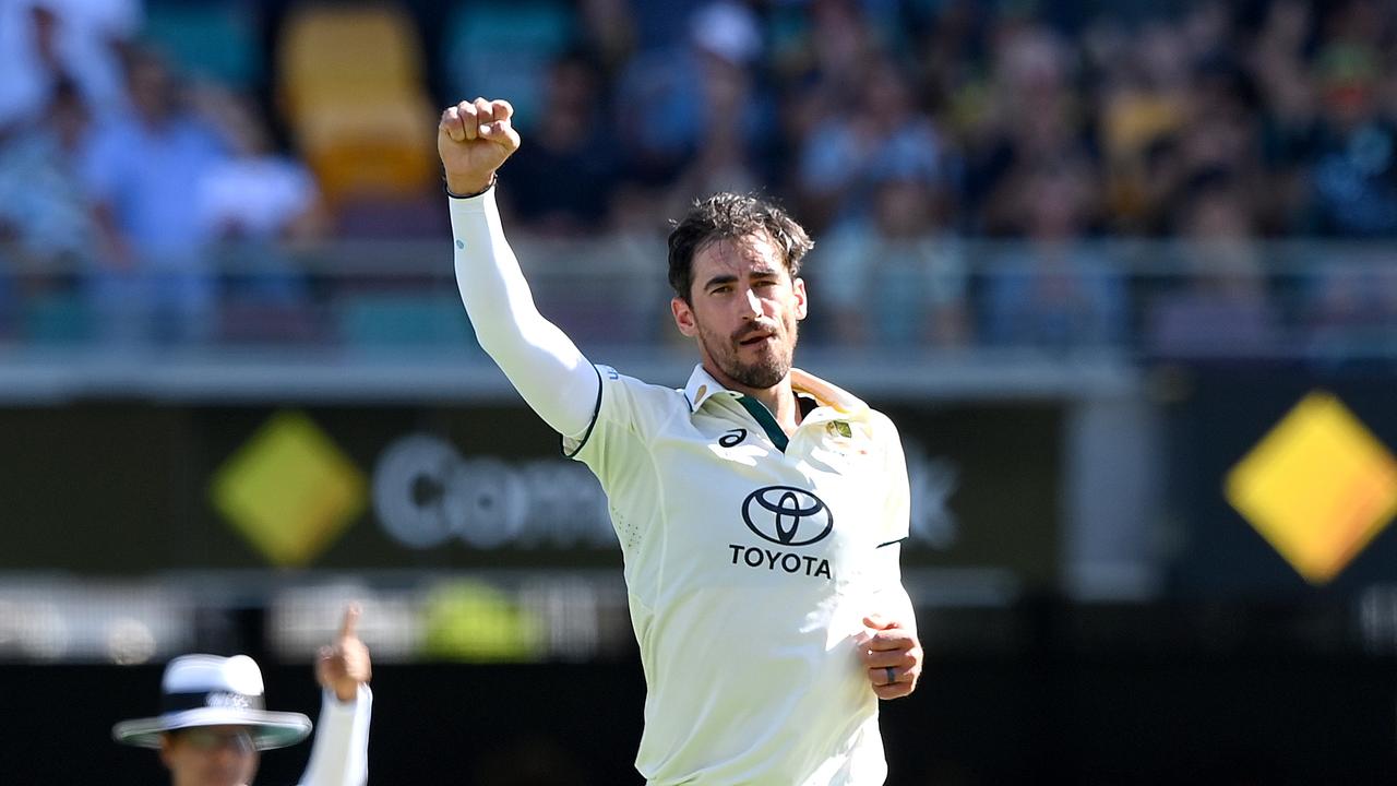 Mitchell Starc of Australia. Photo by Bradley Kanaris/Getty Images