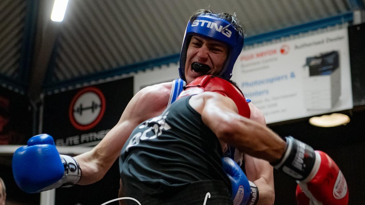 Tye Rowsell defeats Javed Khaksar for the Australian Boxing Council Lightweight Title. Photo: DSL Photography