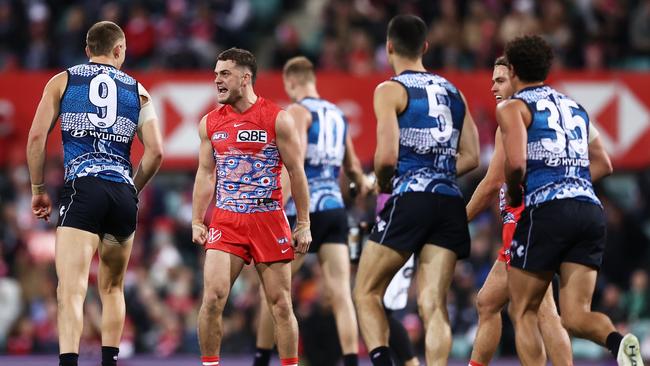 Tom Papley challenges Patrick Cripps and the Blues on Saturday night. Picture: Matt King/AFL Photos