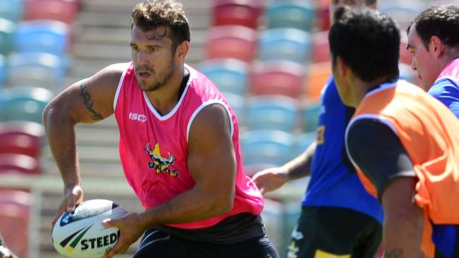 Scott Moore training with the Cowboys.