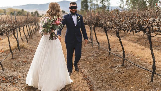 Special moment: Jessica Carlton and Christopher Brock, photography: CREATE PHOTOGRAPHY