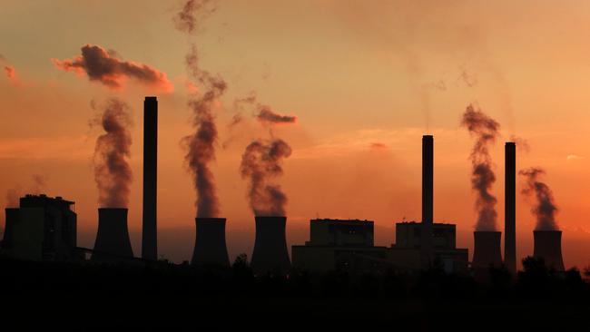 Morbidly obese nicotine, alcohol addict wins Loy Yang power station ...