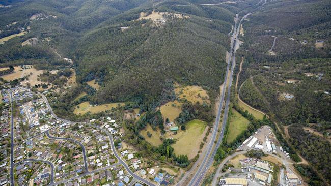 Kingston and the Southern Outlet looking north.