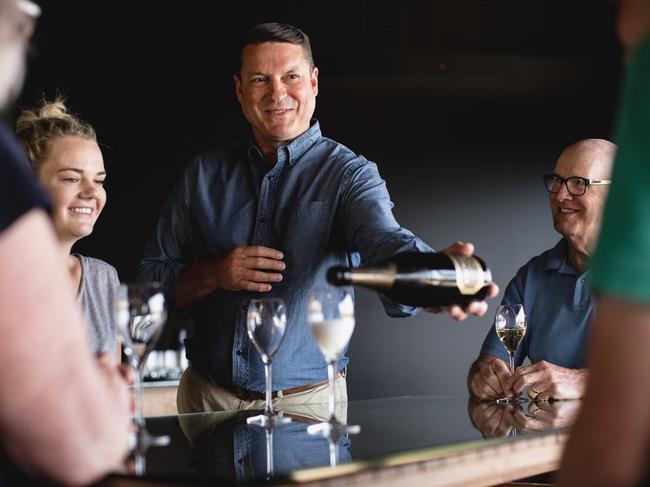 Clover Hill Cellar Door manager Ian White delivers a sparkling wine masterclass at Clover Hill’s Cellar Door.