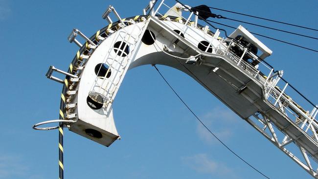 Laying the Basslink Interconnector cable in 2004. Must credit Basslink.