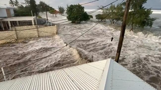 Dramatic footage shows waves rolling through coastal homes. Picture: Twitter/@sakaimoana