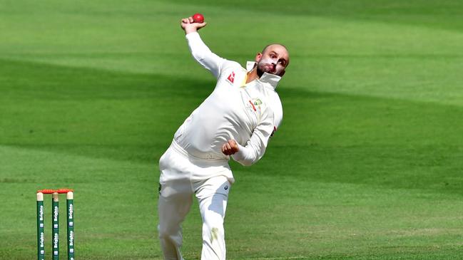 Nathan Lyon claimed four wickets in just six balls to decimate Pakistan’s top order. Picture: AFP