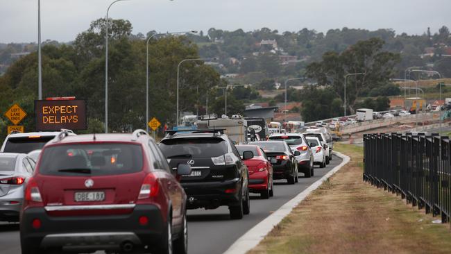 Heavy traffic on Narellan Road.