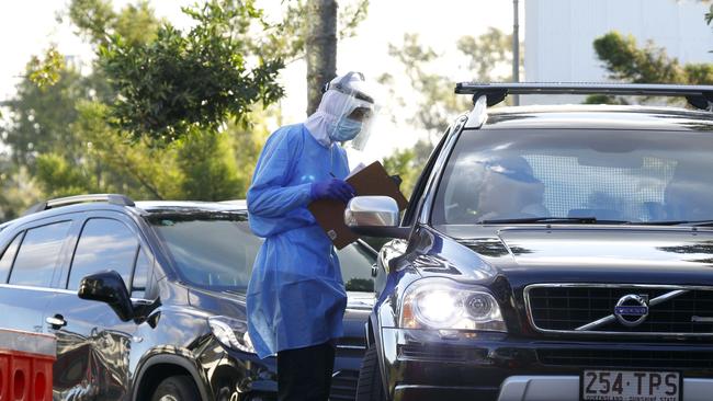 Drivers line up for Covid testing at the QML Pathology Central Laboratory in Murarrie in Brisbane. Picture: NCA NewsWire/Tertius Pickard