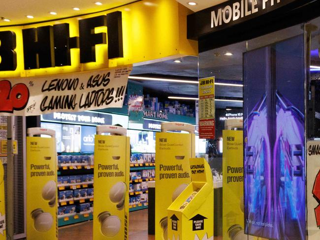 SYDNEY, AUSTRALIA - NewsWire Photos, October 29 2024. GENERIC. Inflation. Shopping. Retail. Economy. Cost of living crisis. JB Hi-Fi store at The Galleries. Picture: NewsWire / Max Mason-Hubers