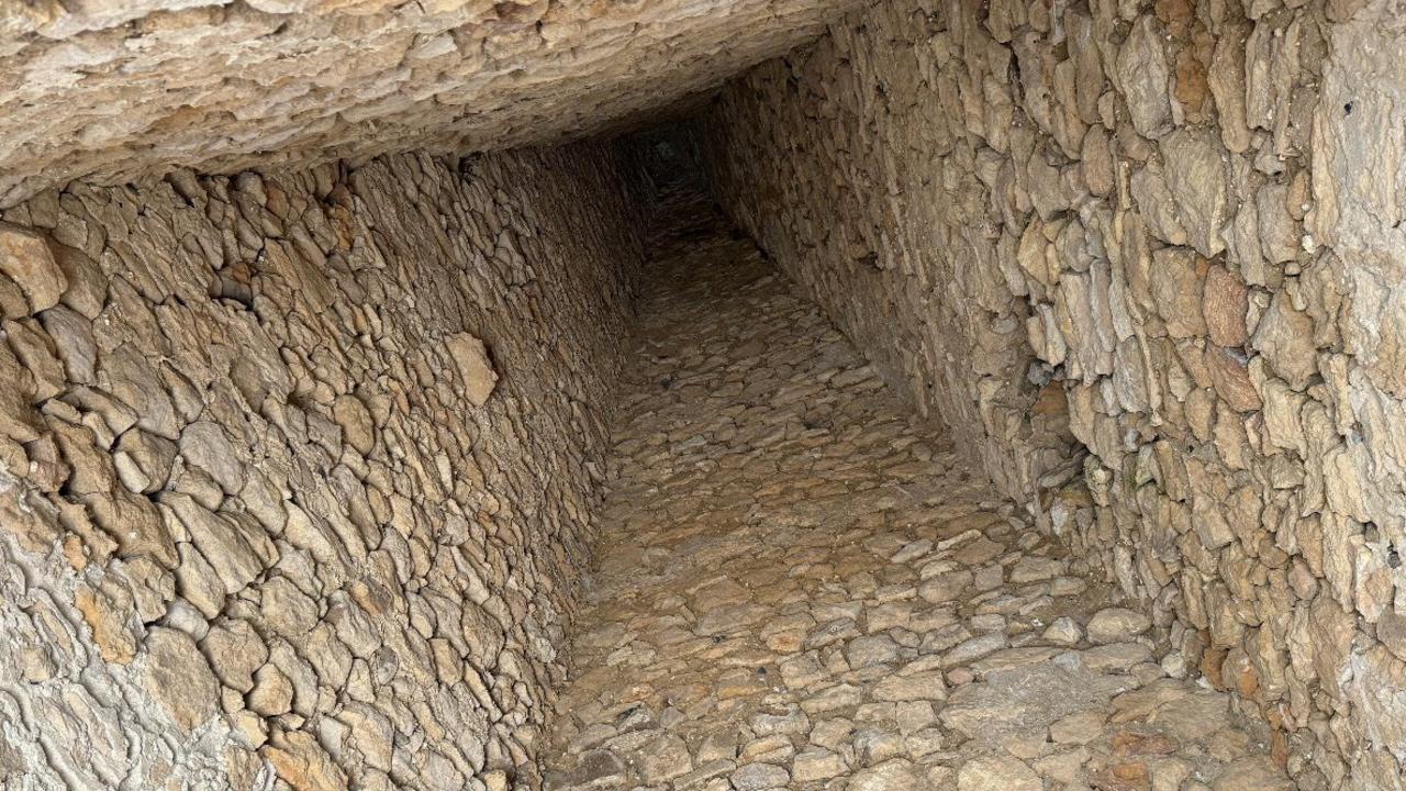 Inside the Robe Obelisk, which will fall into the ocean in the next 20-100 years.