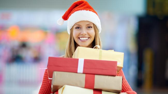 Saving cash during the busy Christmas season isn’t impossible ... if you follow a few savvy spending tips.