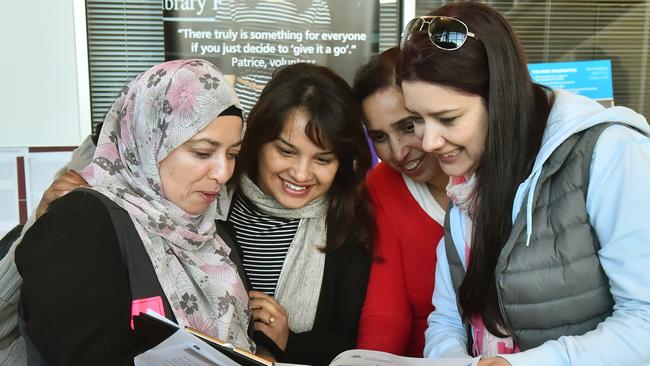 A draft paper from the Refugee Council of Australia looks at issues affecting refugees who have settled in Fairfield.