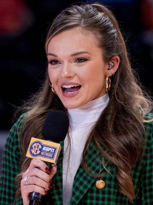 The reporter reports during a Tennessee game. Photo: Instagram, kasey_funderburg.