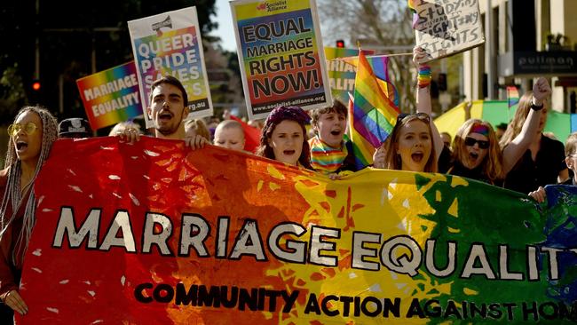 A marriage equality rally will be held at Sydney Town Hall on Sunday.