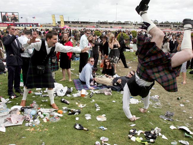 Melbourne Cup, Crowd at the end of the day. A cartwheeling Scottsman who wouldn't be named.