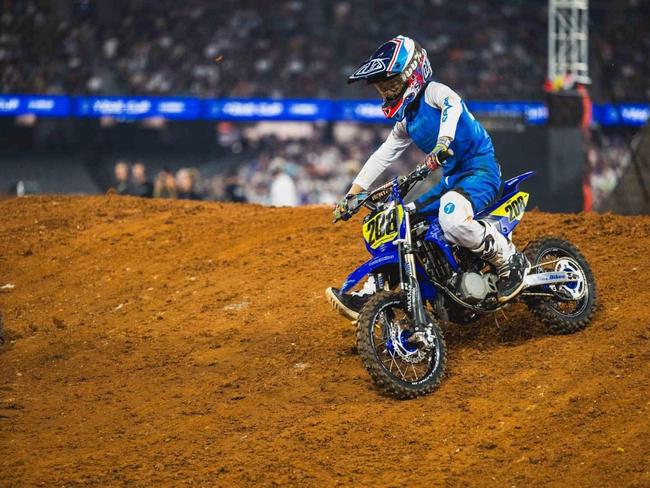 Nate Hargreaves navigating the narrow and unfamiliar supercross track at the Yamaha YZ65 Cup. Picture: Supplied.