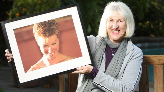 Mary Safe with a picture of her late daughter Amy Gillett.