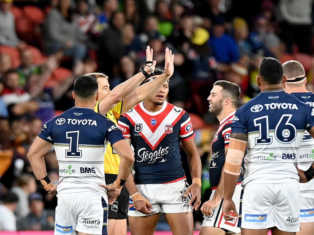 Still Tupouniua of the Roosters is sent to the sin bin.