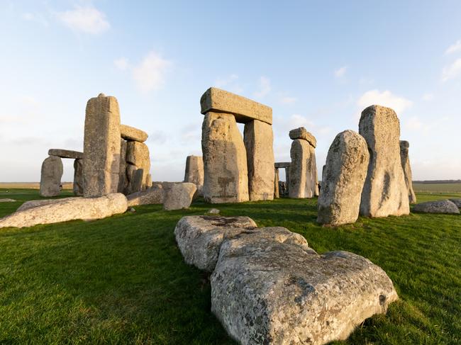 The Stonehenge circle of stones in the early morning lightcredit: Getty Imagesescapemy hols Andrew Winter
