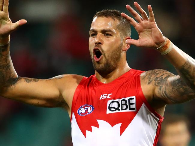 How many goals can Buddy kick?