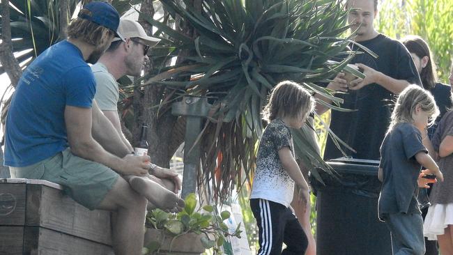 Actor Chris Hemsworth has breakfast with his twin boys Tristan and Sasha in Byron Bay.