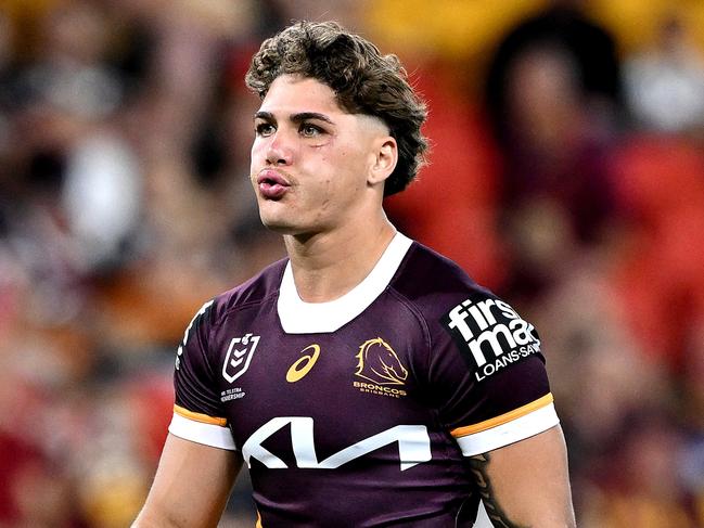 BRISBANE, AUSTRALIA - APRIL 12: Reece Walsh of the Broncos is seen during the warm up before the round six NRL match between the Brisbane Broncos and Dolphins at Suncorp Stadium, on April 12, 2024, in Brisbane, Australia. (Photo by Bradley Kanaris/Getty Images)