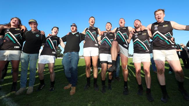 Omeo-Benambra sing the song after belting Swifts Creek in the grand final.