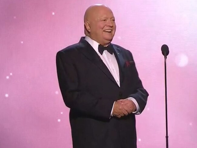 Bert Newton gets a standing ovation at the 2018 Logies. Picture: Channel 9