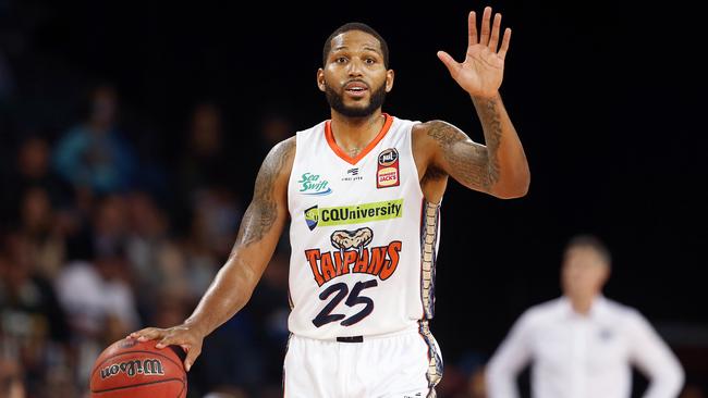 AUCKLAND, NEW ZEALAND – OCTOBER 31: DJ Newbill of the Taipans in action during the round five NBL match between the New Zealand Breakers and the Cairns Taipans at Spark Arena on October 31, 2019 in Auckland, New Zealand. (Photo by Anthony Au-Yeung/Getty Images)