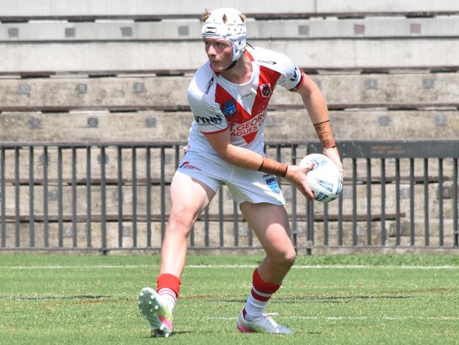 Charlie Jones prepares to pass for Saints. Picture: Sean Teuma