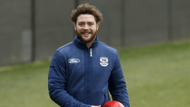 GEELONG, AUSTRALIA – MAY 26: Jack Steven of the Cats walks laps during a Geelong Cats AFL training session at GMHBA Stadium on May 26, 2020 in Geelong, Australia. (Photo by Darrian Traynor/Getty Images)