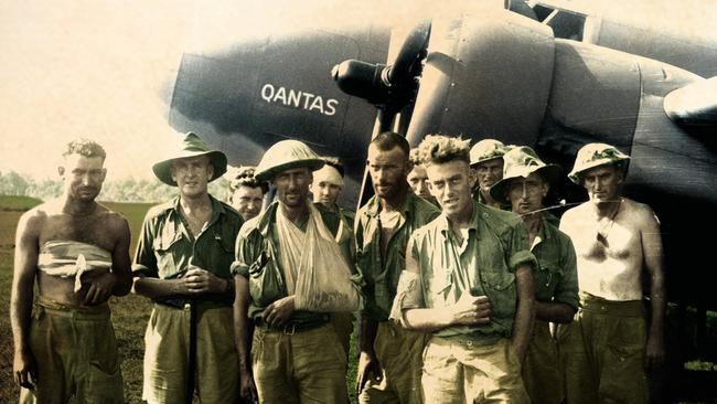 Wounded Australian troops evacuated from New Guinea 1942 by Qantas. Picture courtesy of Qantas Heritage Collection