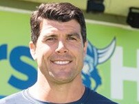 Michael Ennis in Canberra Raiders Jersey