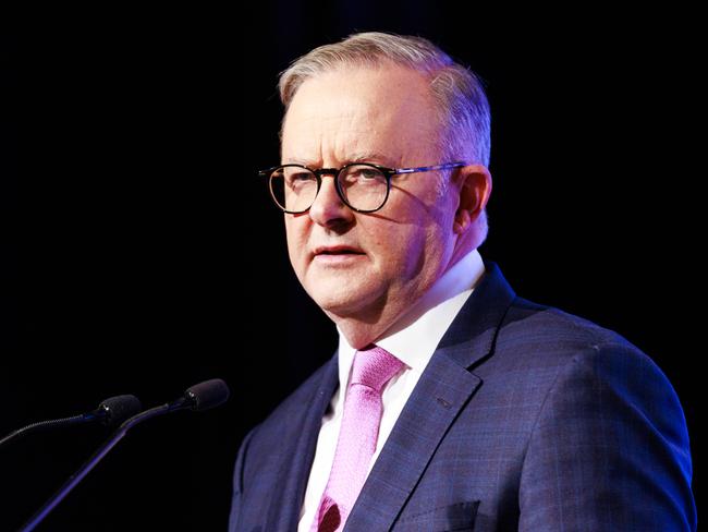 2/11/2023 Prime minister Anthony Albanese during the Economic & Social Outlook Conference in Melbourne. Aaron Francis / The Australian