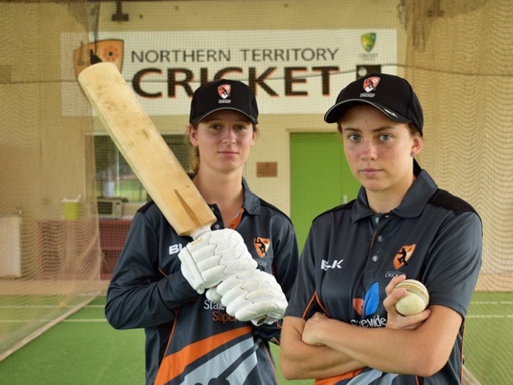 Amber Cloughessy with Alex Blyton. Picture: NT Cricket.