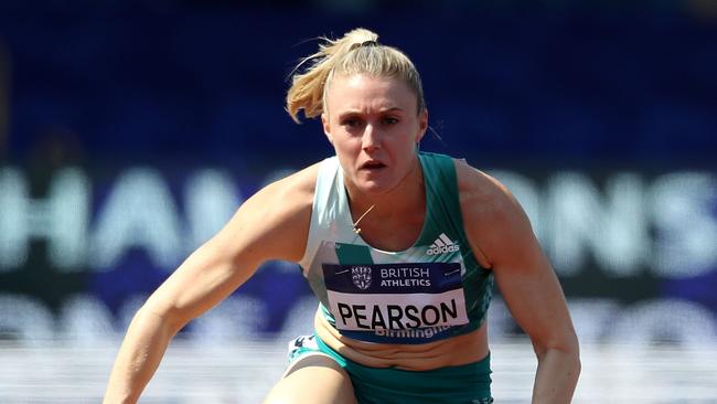 Australia's Sally Pearson is struggling to regain her form ahead of the Rio Olympics.