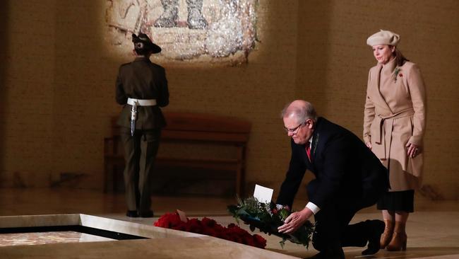 Mr Morrison lays a wreath at the Tomb of the Unknown Australian Soldier.