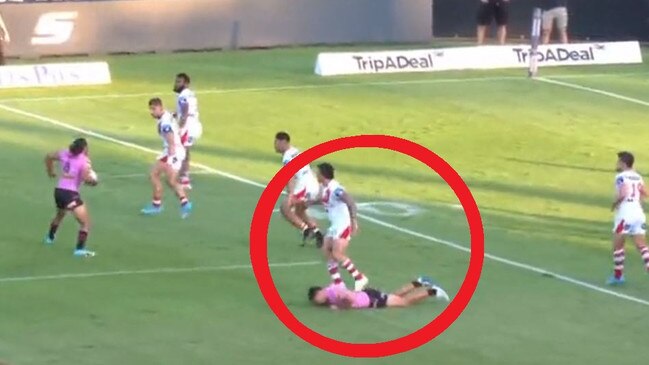 Jayden Su'A was sin binned for a late hit on Penrith's Sean O'Sullivan.