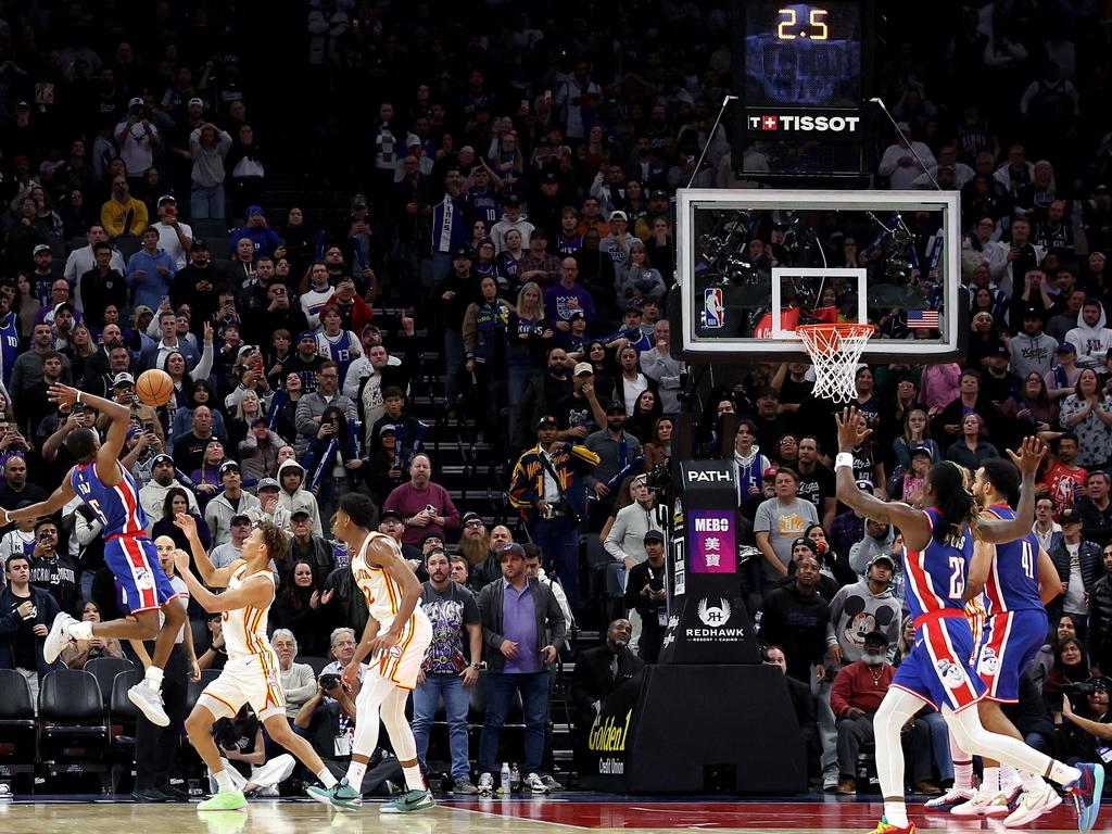 2.5 seconds is visible on the clock as Daniels strips the ball from De'Aaron Fox to win the game for the Atlanta Hawks in front of the Kings’ home crowd in Sacramento. Picture: Ezra Shaw/Getty Images North America/ Getty Images via AFP