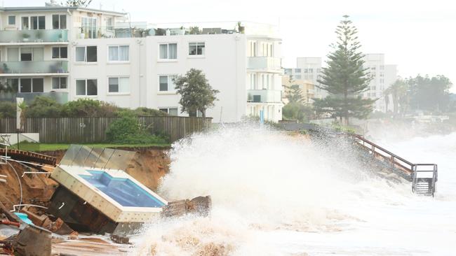 An application for a protective seawall has been put to Northern Beaches Council. Picture: John Grainger