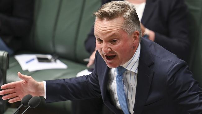 CANBERRA, AUSTRALIA, NewsWire Photos. NOVEMBER 14, 2023: Climate Change and Energy minister Chris Bowen during Question Time at Parliament House in Canberra. Picture: NCA NewsWire / Martin Ollman