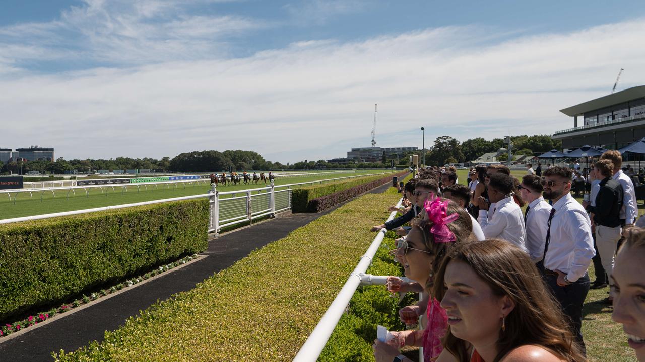 The warm weather didn’t stop punters from flocking to races at the Royal Randwick. Picture: NCA NewsWire / Flavio Brancaleone